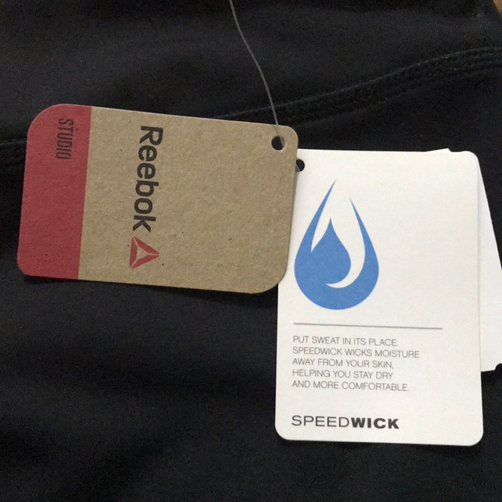 Brand new Reebok Mesh Tight! - Picture 3 of 6